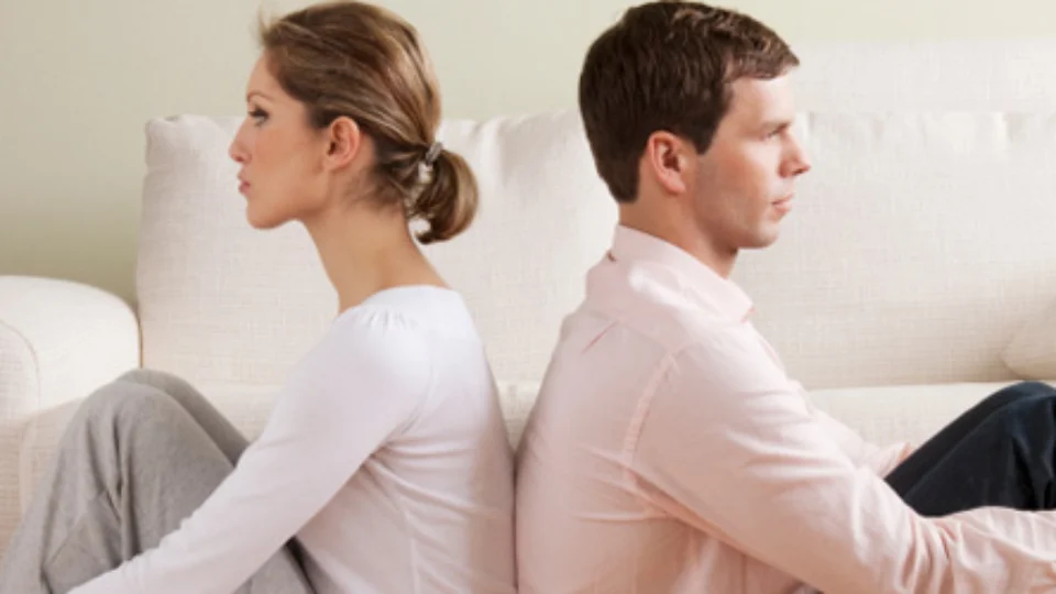 6 erros mais comuns que as mulheres cometem no começo do namoro