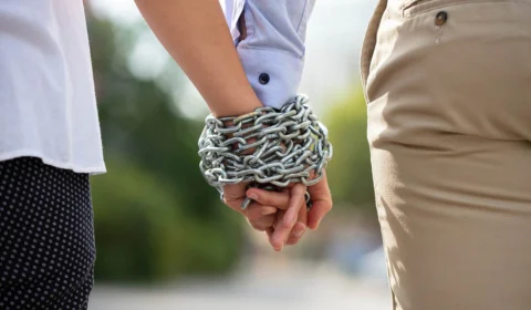 RELACIONAMENTOS INTERDEPENDENTES/CODEPENDENTES