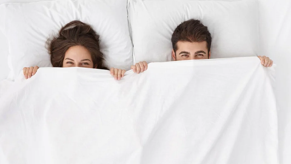 O QUE É SER “BOM DE CAMA” + EFT